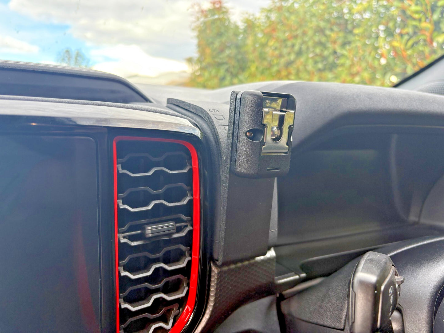 DASH MOUNT for Next-Gen FORD Ranger/Everest